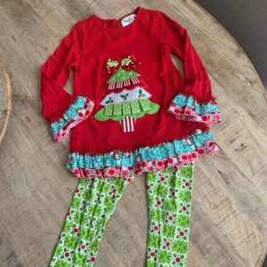 Christmas Tree Outfit with ruffles